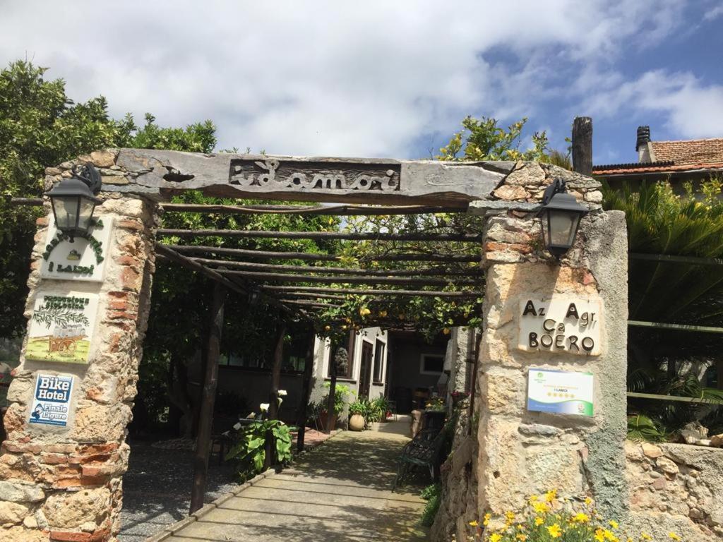 Agriturismo I Lamoi ฟีนาเลลีกูเร ภายนอก รูปภาพ